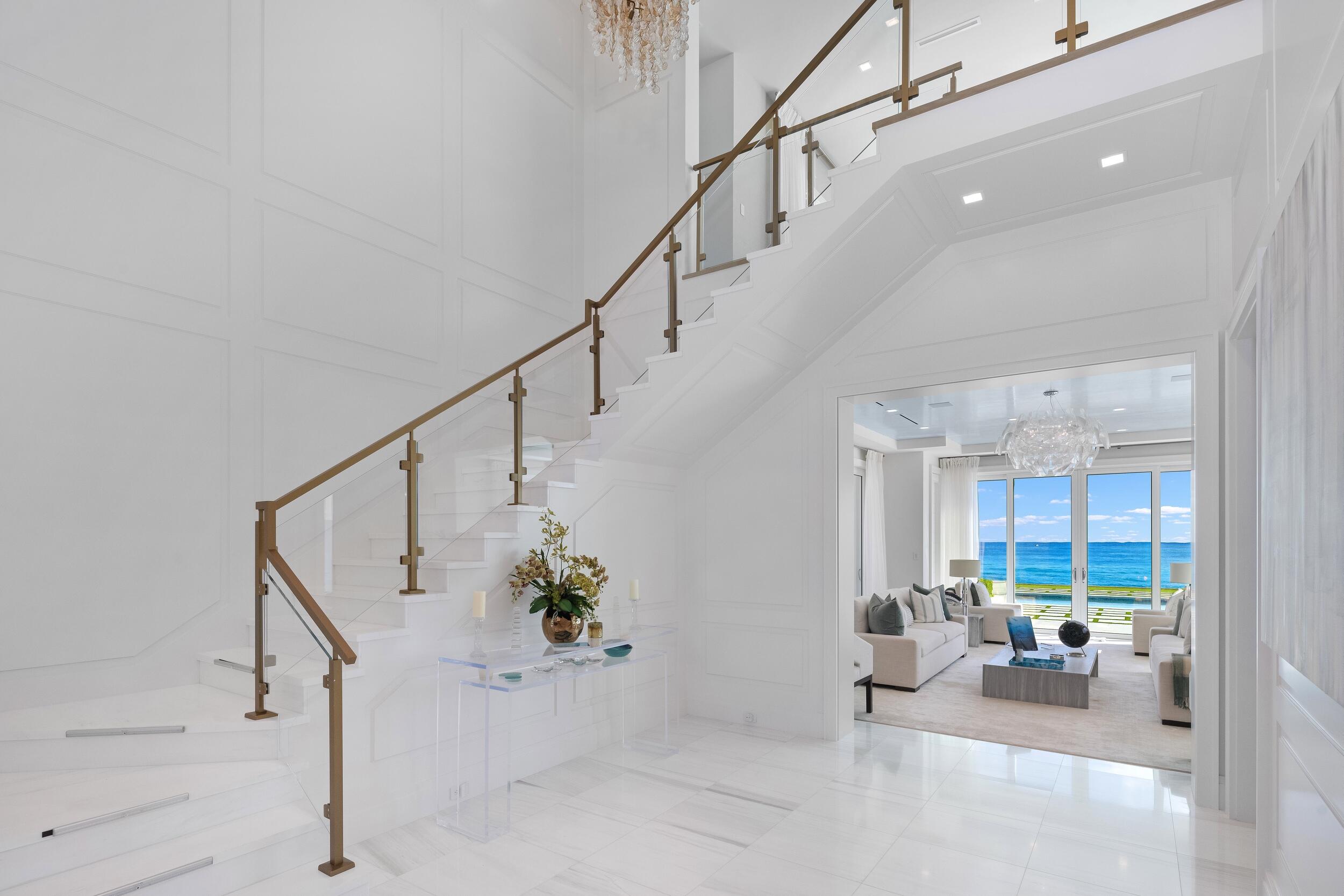 900 S Ocean Boulevard