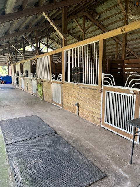 2141 B Road, Loxahatchee Groves, FL, 33470/$1,200 3 2141 B Road