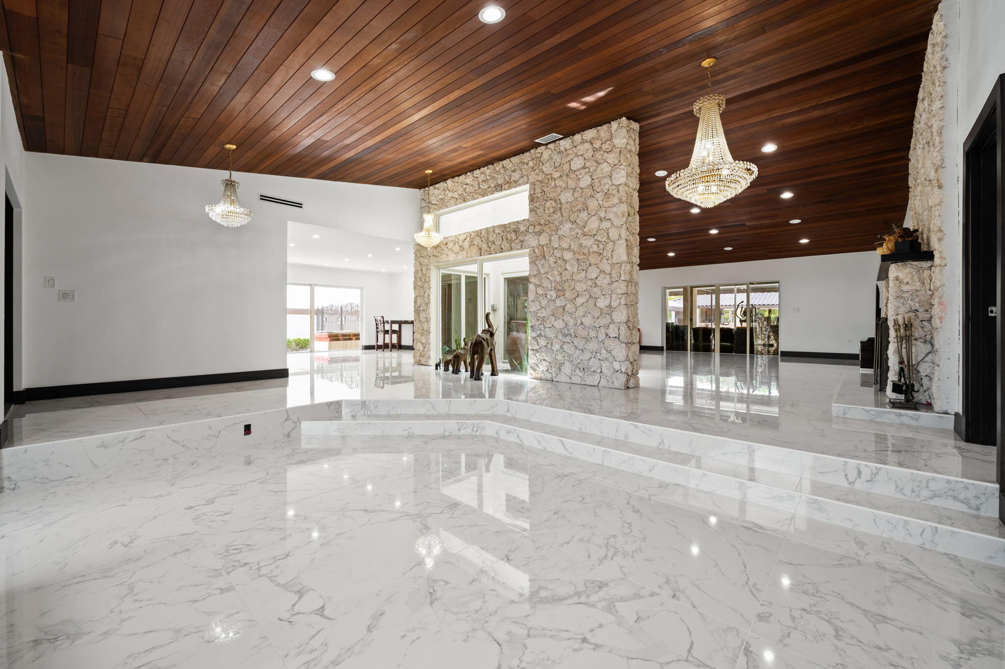 J G HEADS FARMS - Residential