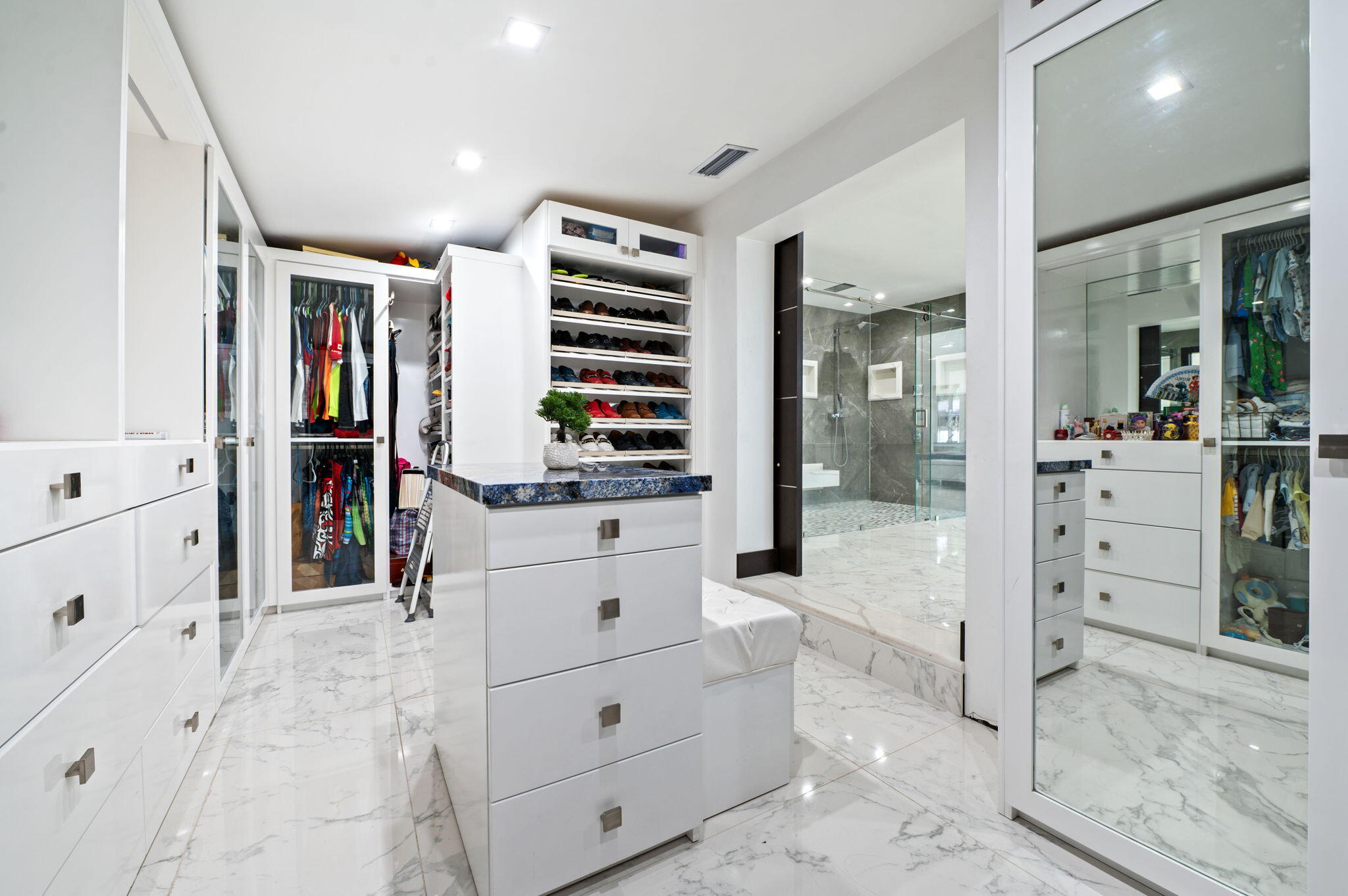 J G HEADS FARMS - Residential