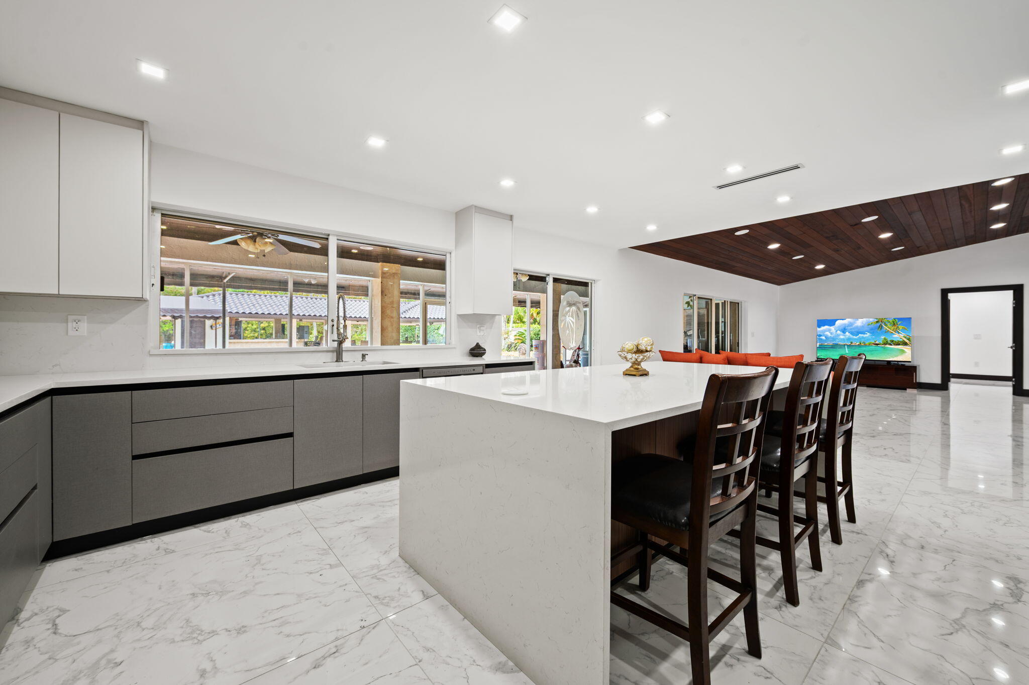 J G HEADS FARMS - Residential