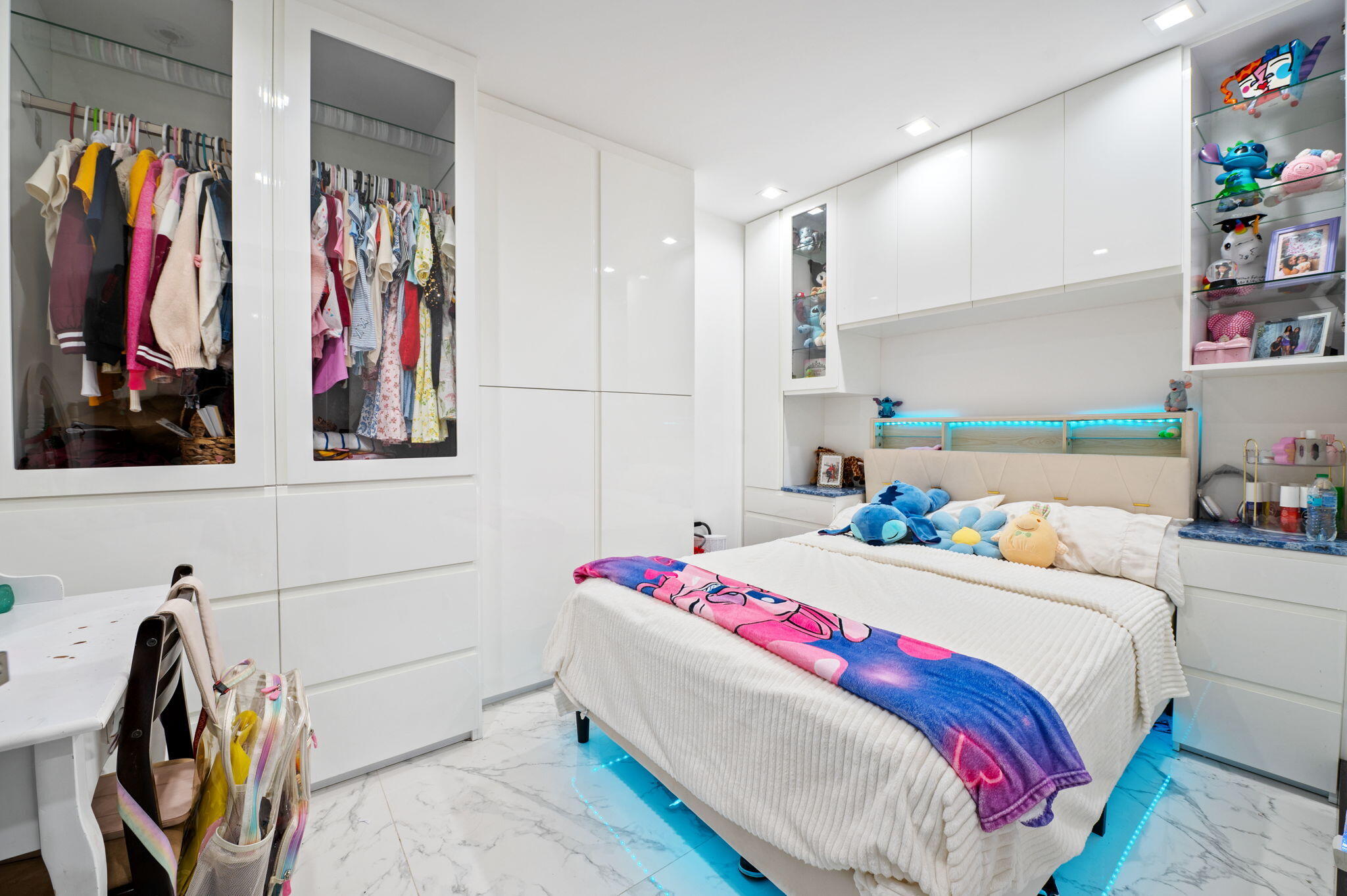 J G HEADS FARMS - Residential