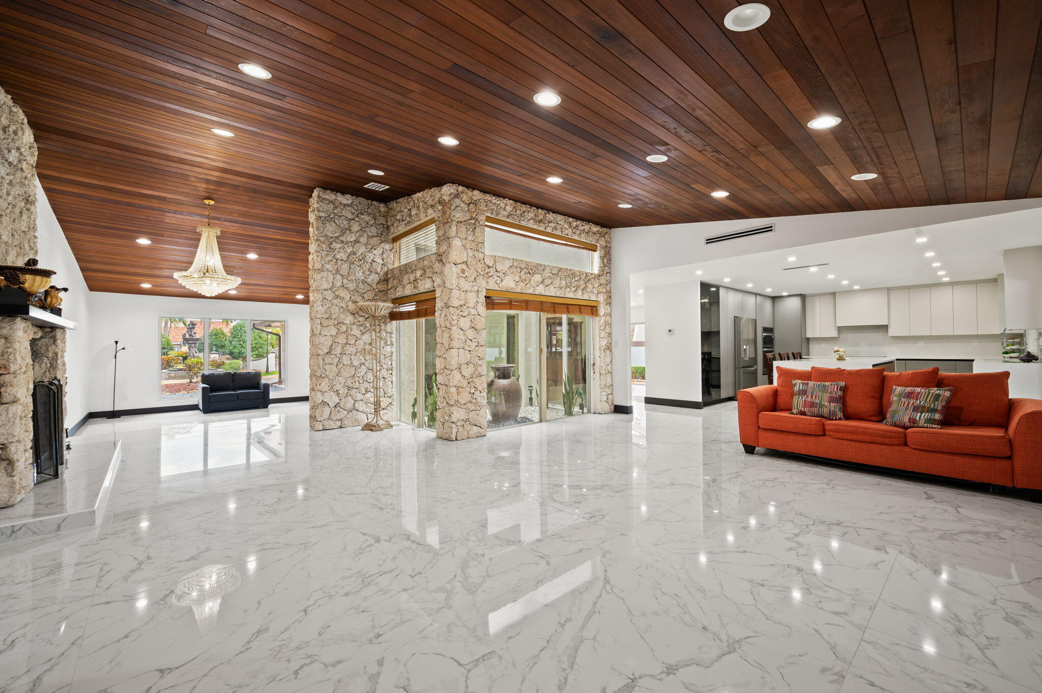 J G HEADS FARMS - Residential