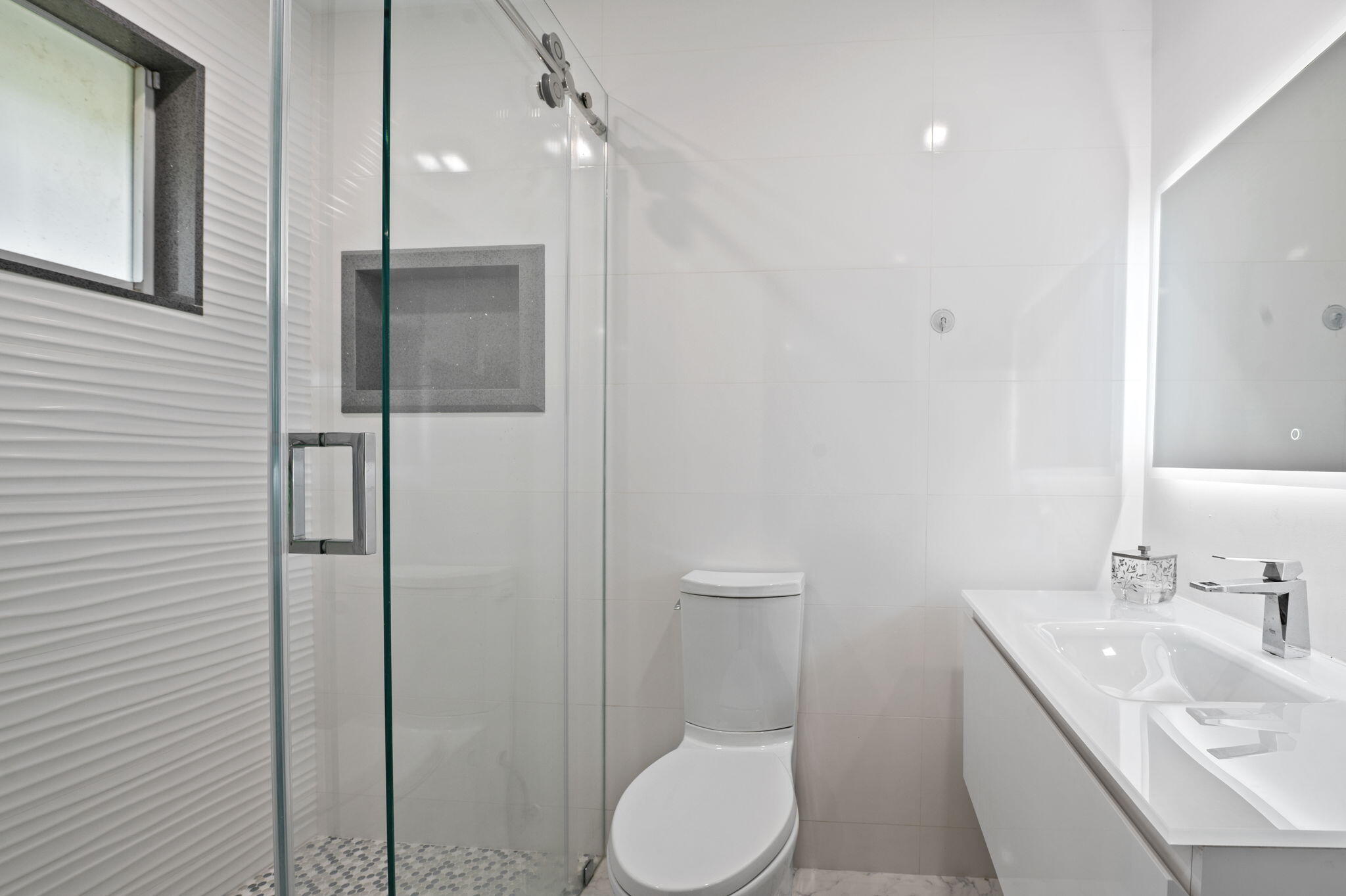 J G HEADS FARMS - Residential