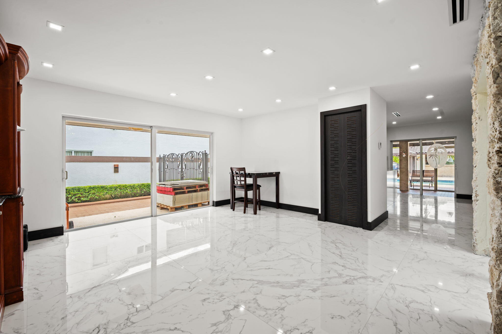 J G HEADS FARMS - Residential