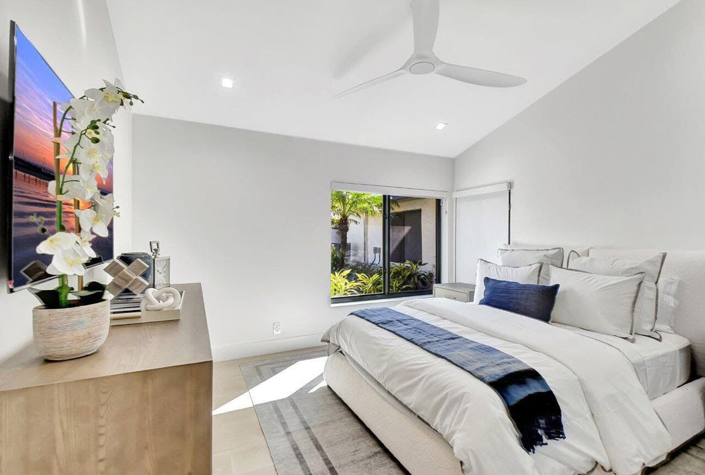 Photo of 6778 Woodbridge Drive, Boca Raton, FL 33434 (MLS # R11082637)