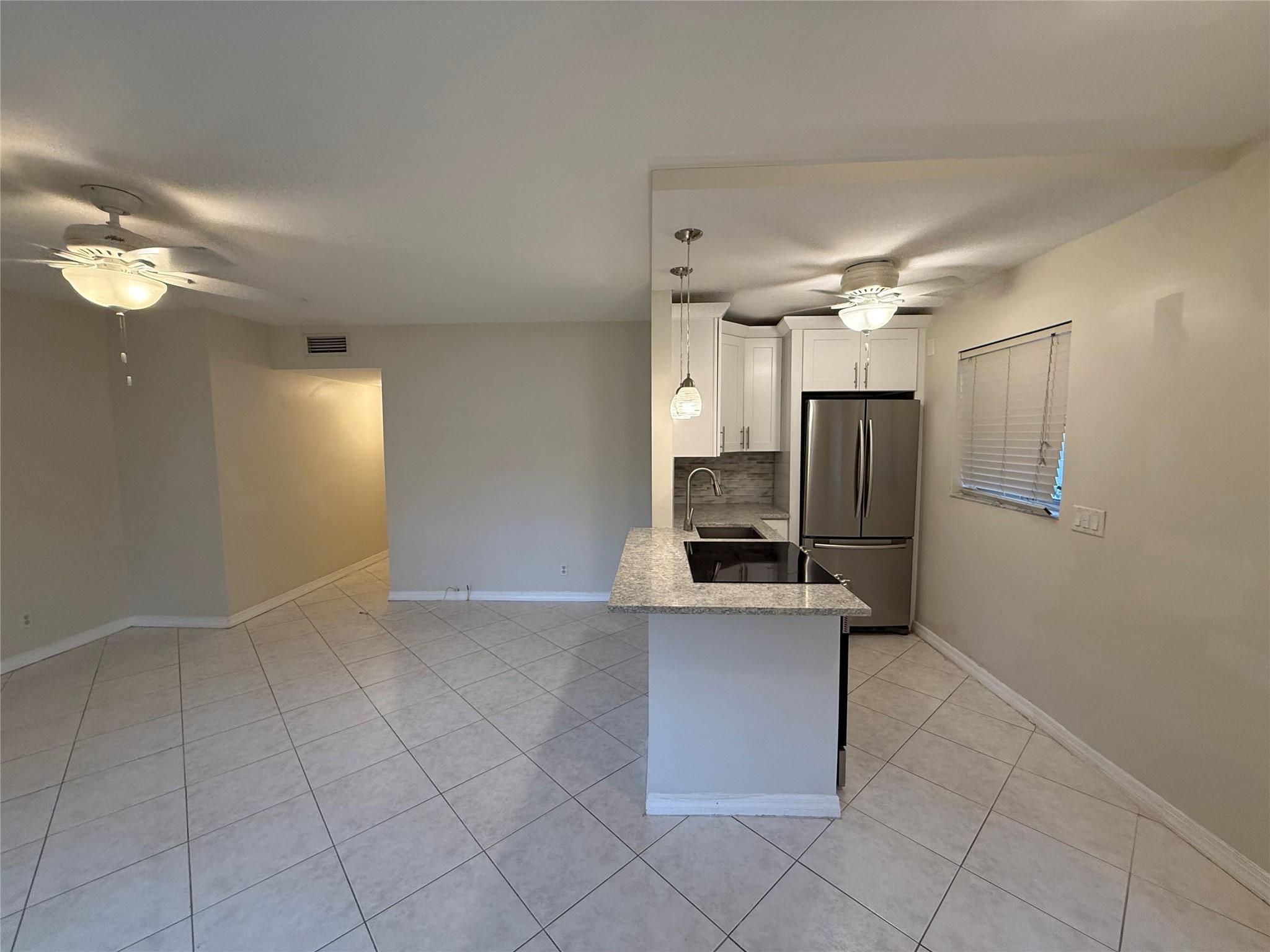510 SW 15th St 106
