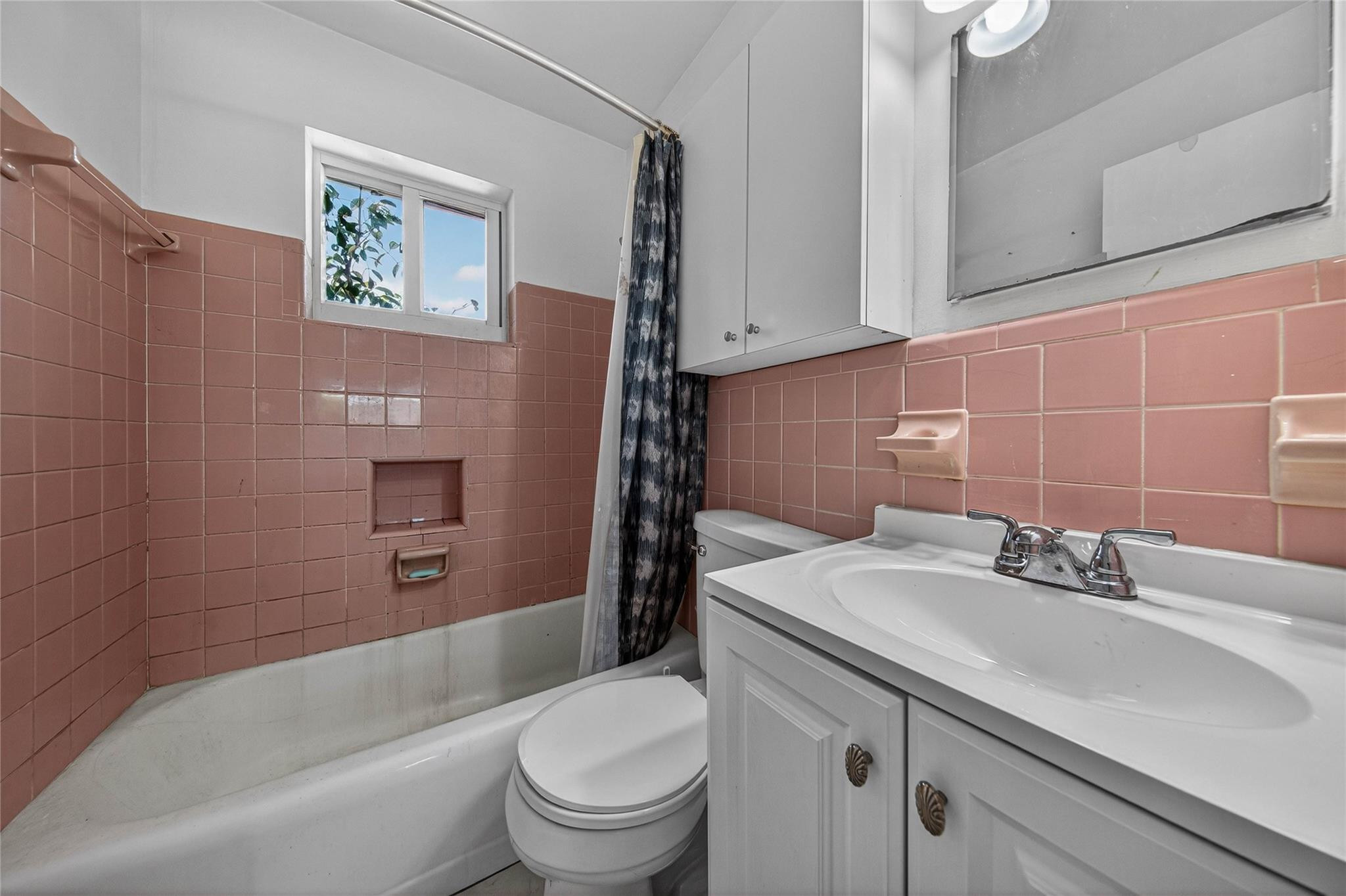 Annex Park 44-1 B - Residential Income