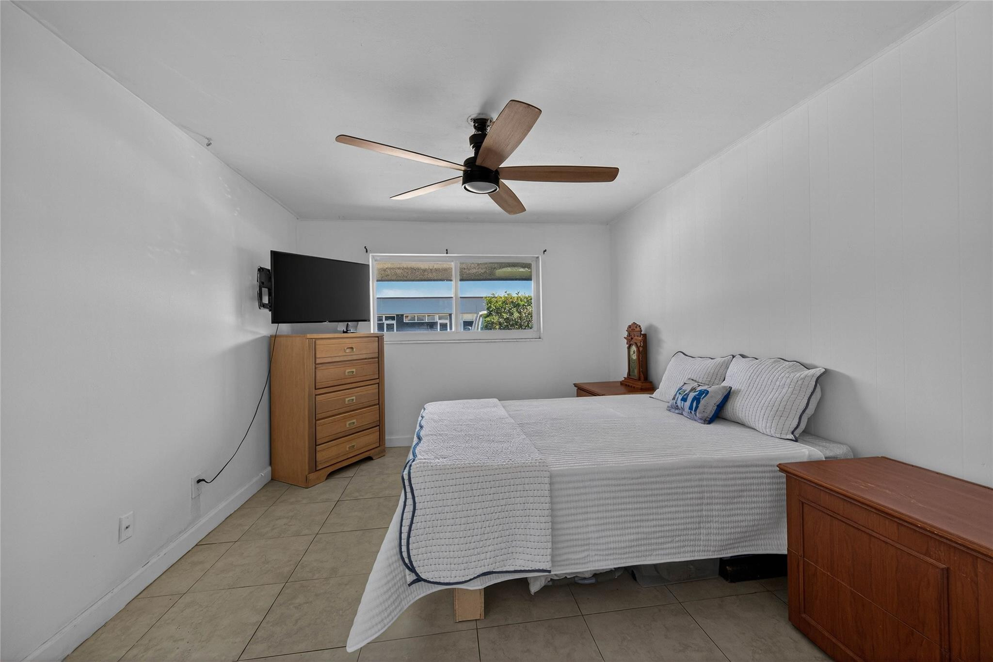 Annex Park 44-1 B - Residential Income