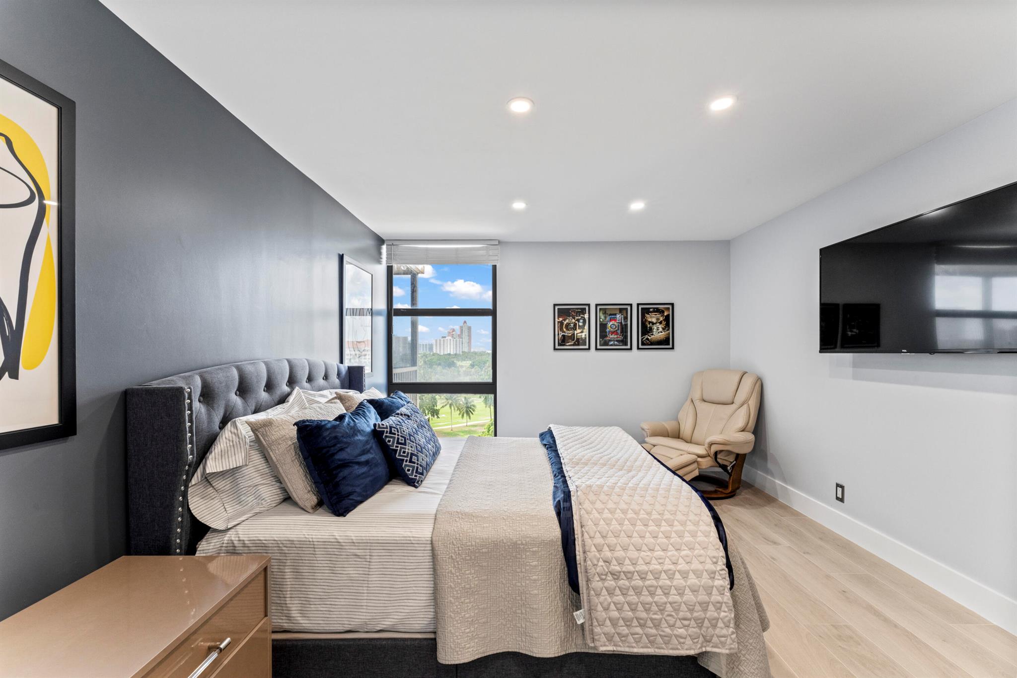 CORONADO CONDO - TOWER II - Residential