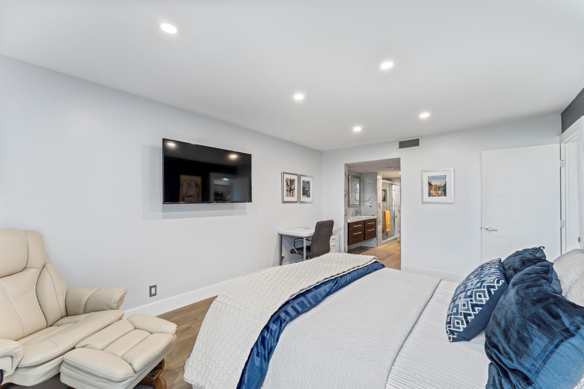 CORONADO CONDO - TOWER II - Residential