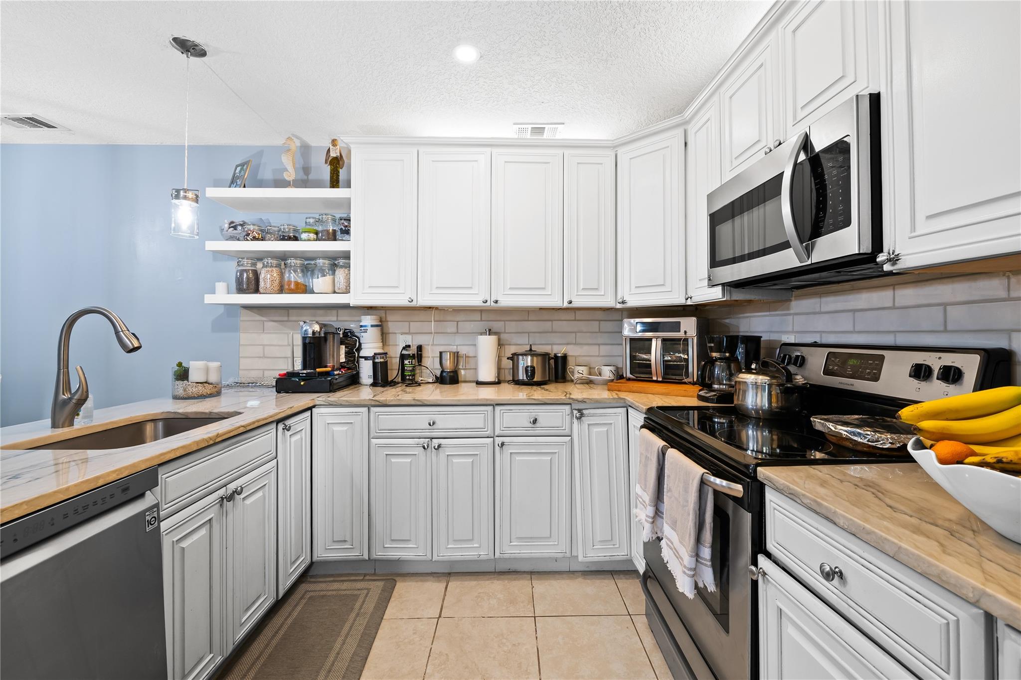 KARANDA VILLAGE 1 - Residential