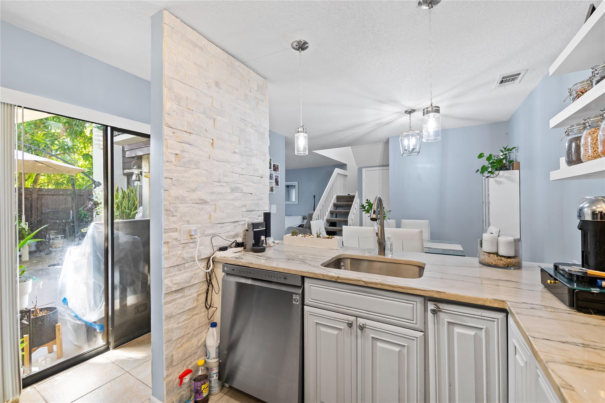 KARANDA VILLAGE 1 - Residential