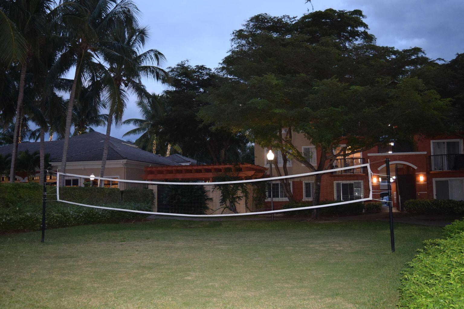 GRAND ISLES CONDO - Residential