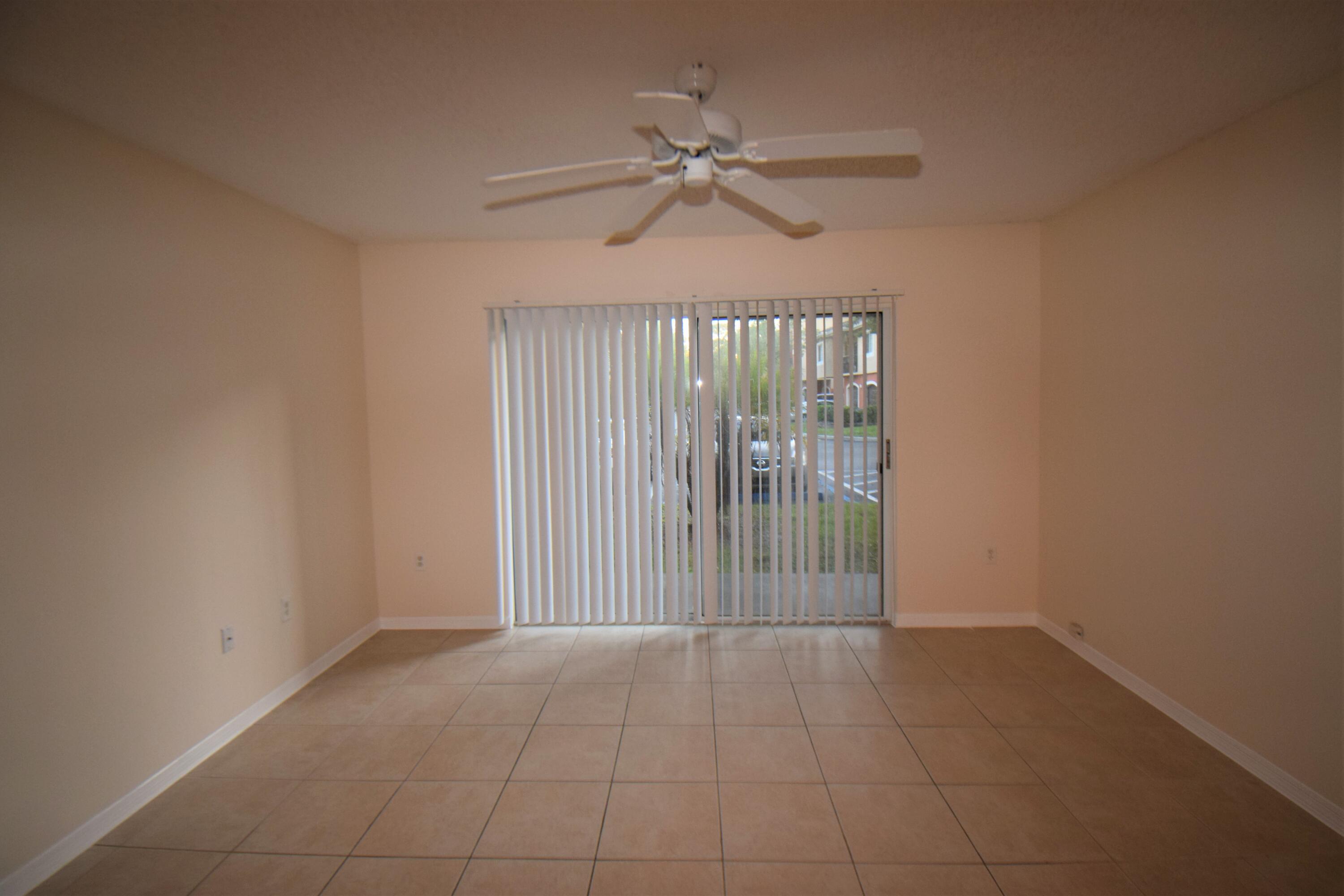 GRAND ISLES CONDO - Residential