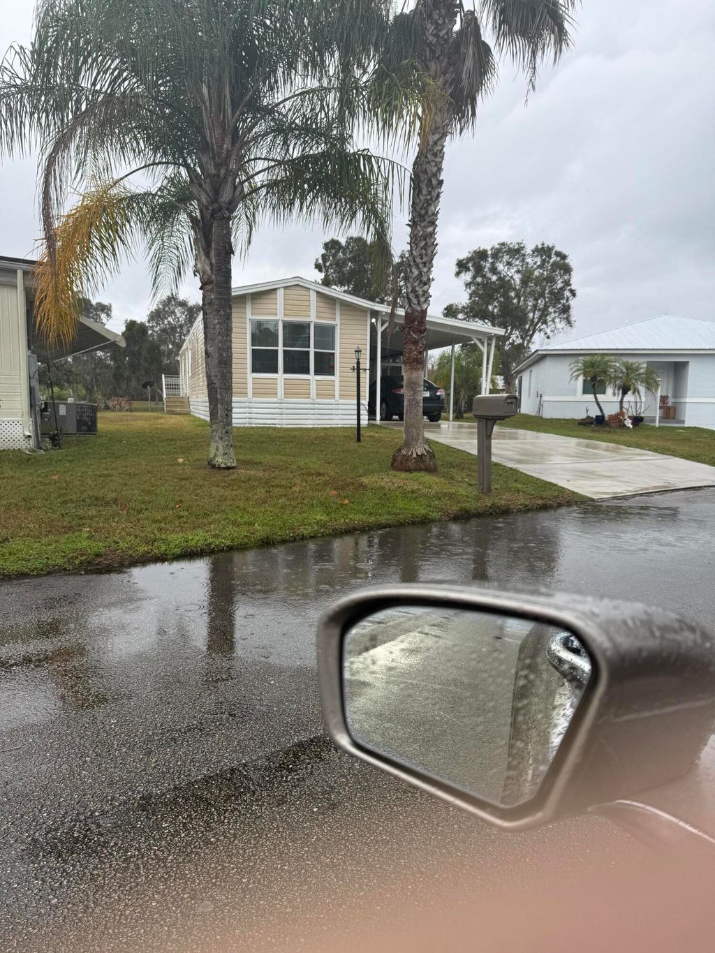 Photo of 1 SE Gorda Way, Port Saint Lucie, FL 34952 (MLS # R11168395)