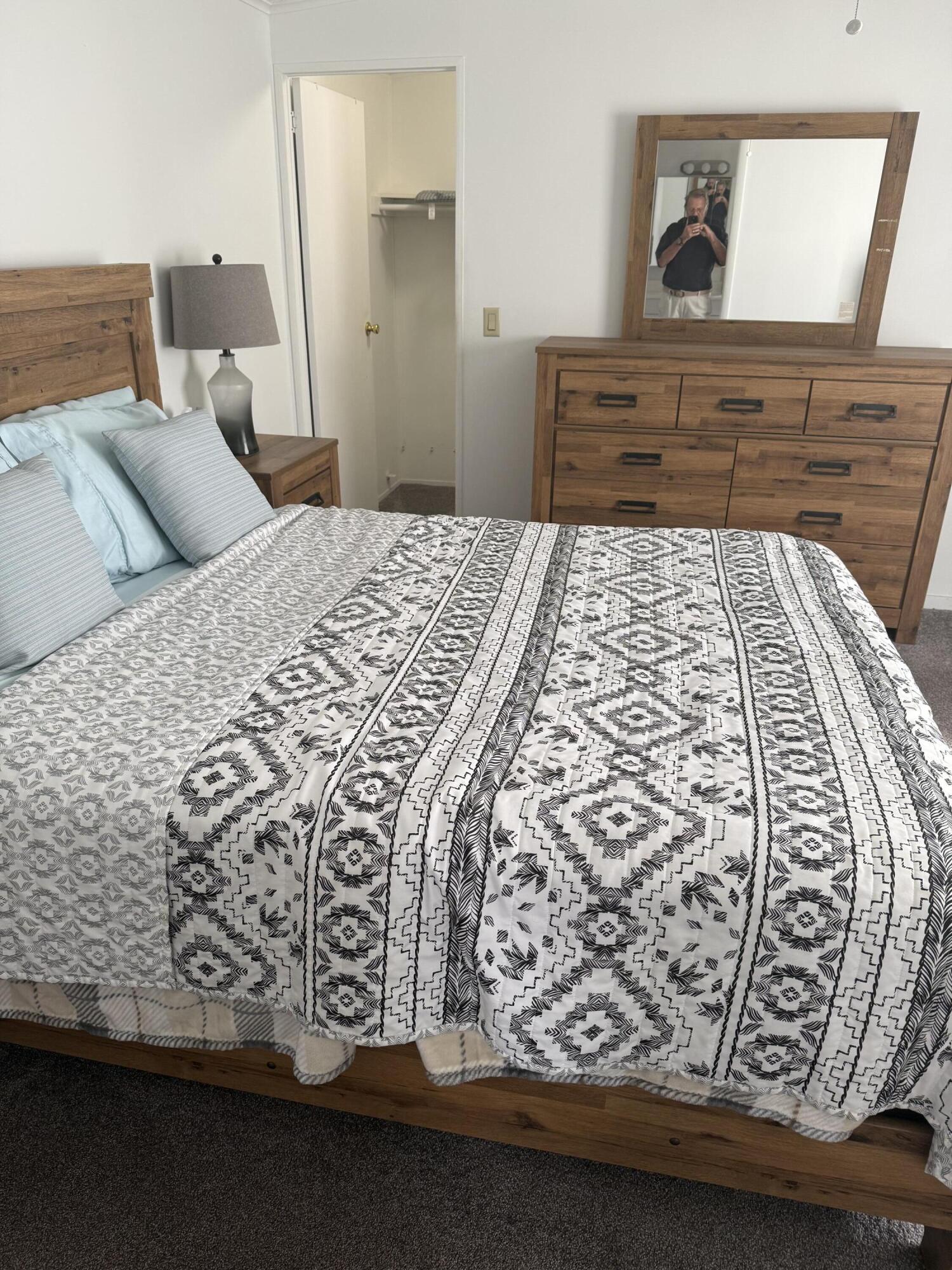 SPANISH LAKES ONE - Residential