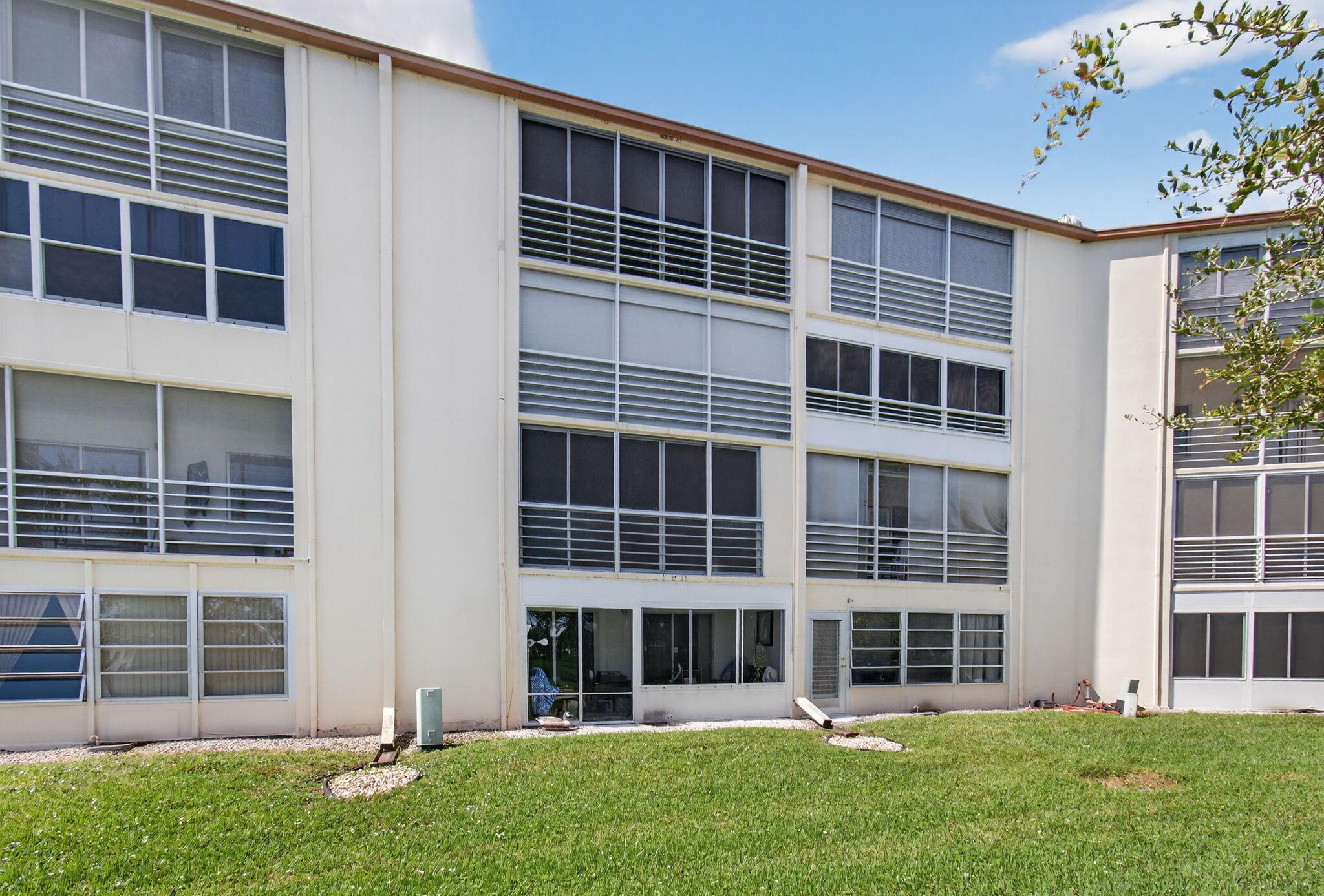 CENTURY VILLAGE - Residential Lease