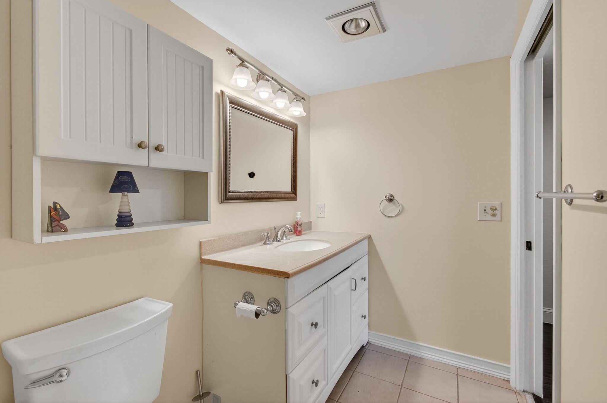 CENTURY VILLAGE - Residential Lease