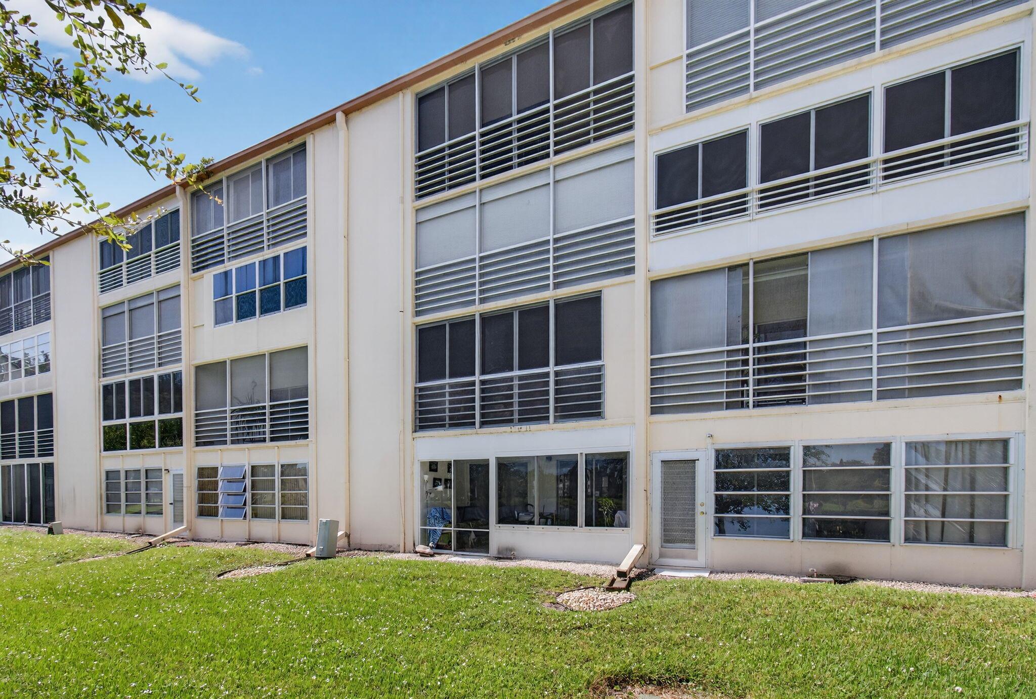 CENTURY VILLAGE - Residential Lease