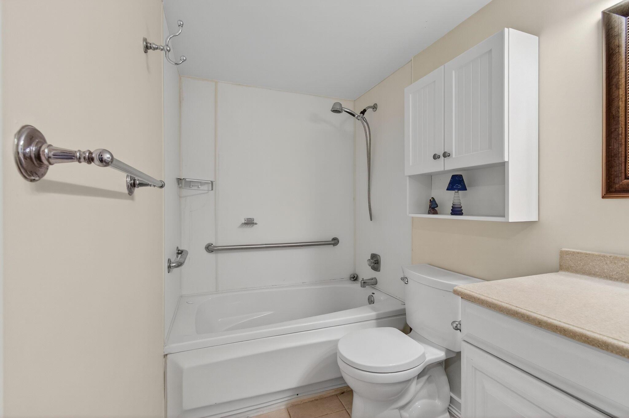 CENTURY VILLAGE - Residential Lease