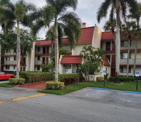 A home in Lake Worth