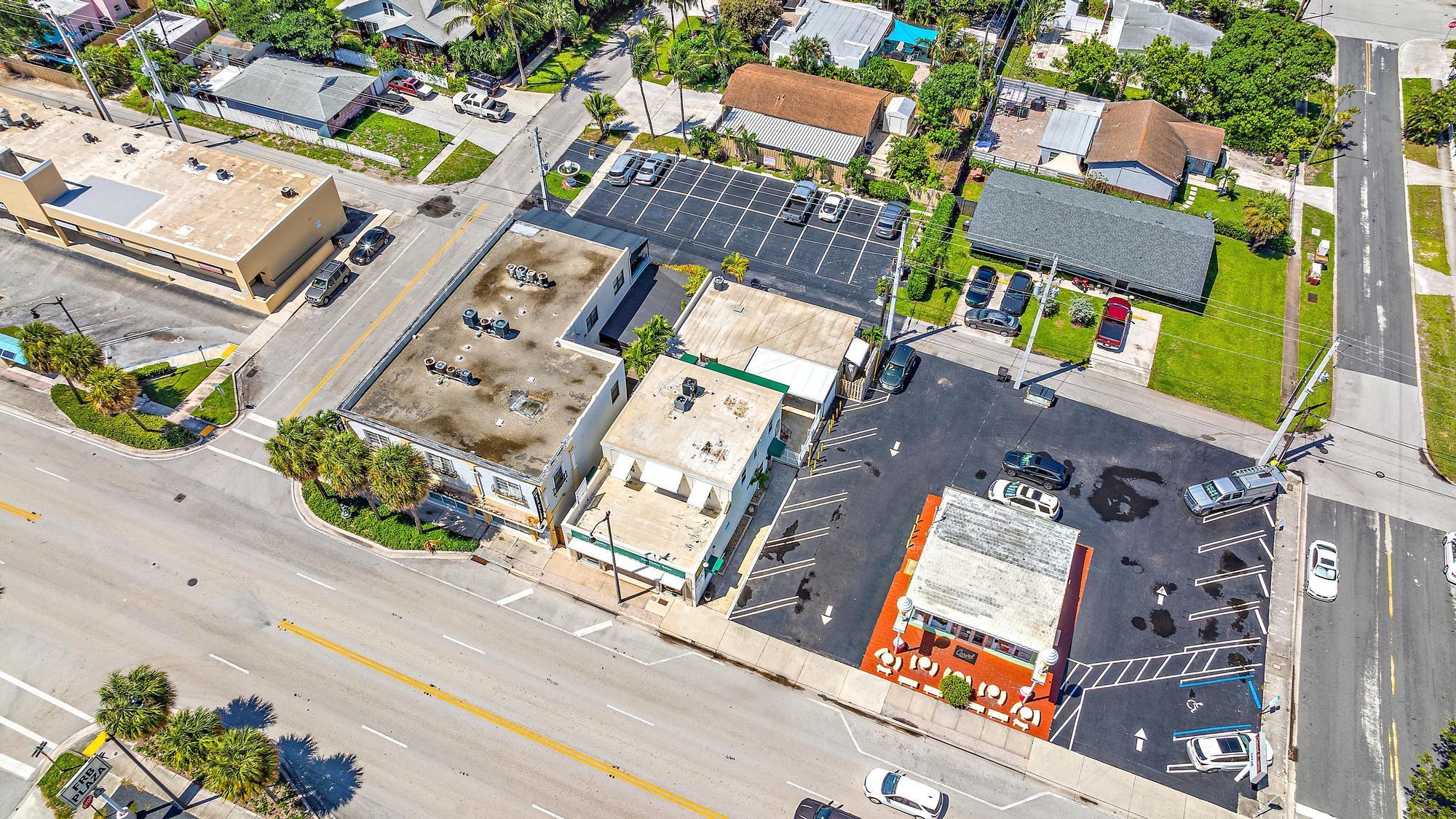 5909 S Dixie Highway