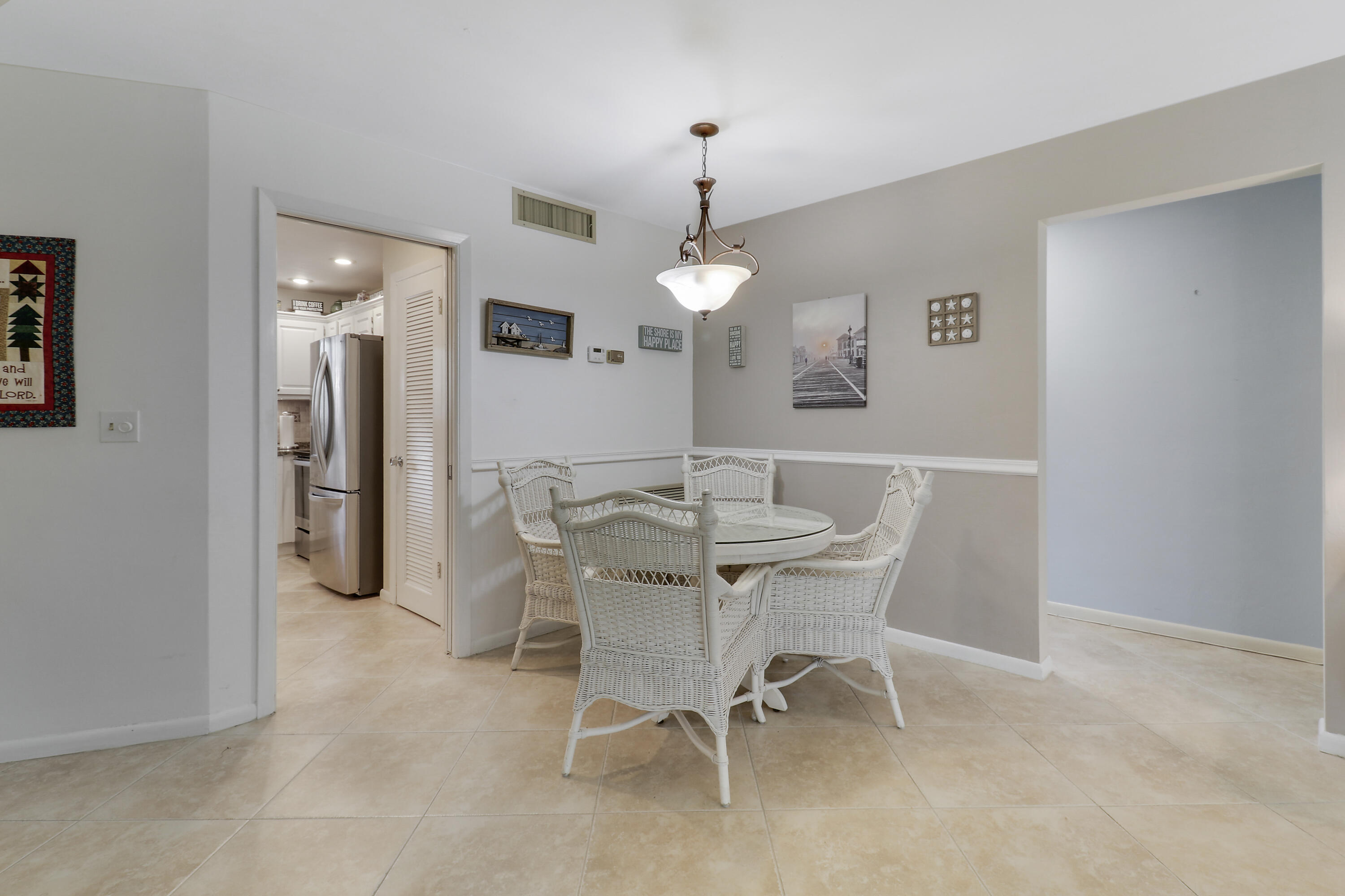 TEQUESTA GARDEN COND NO 6 S 526 FT OF PAR 2 TEQUES - Residential