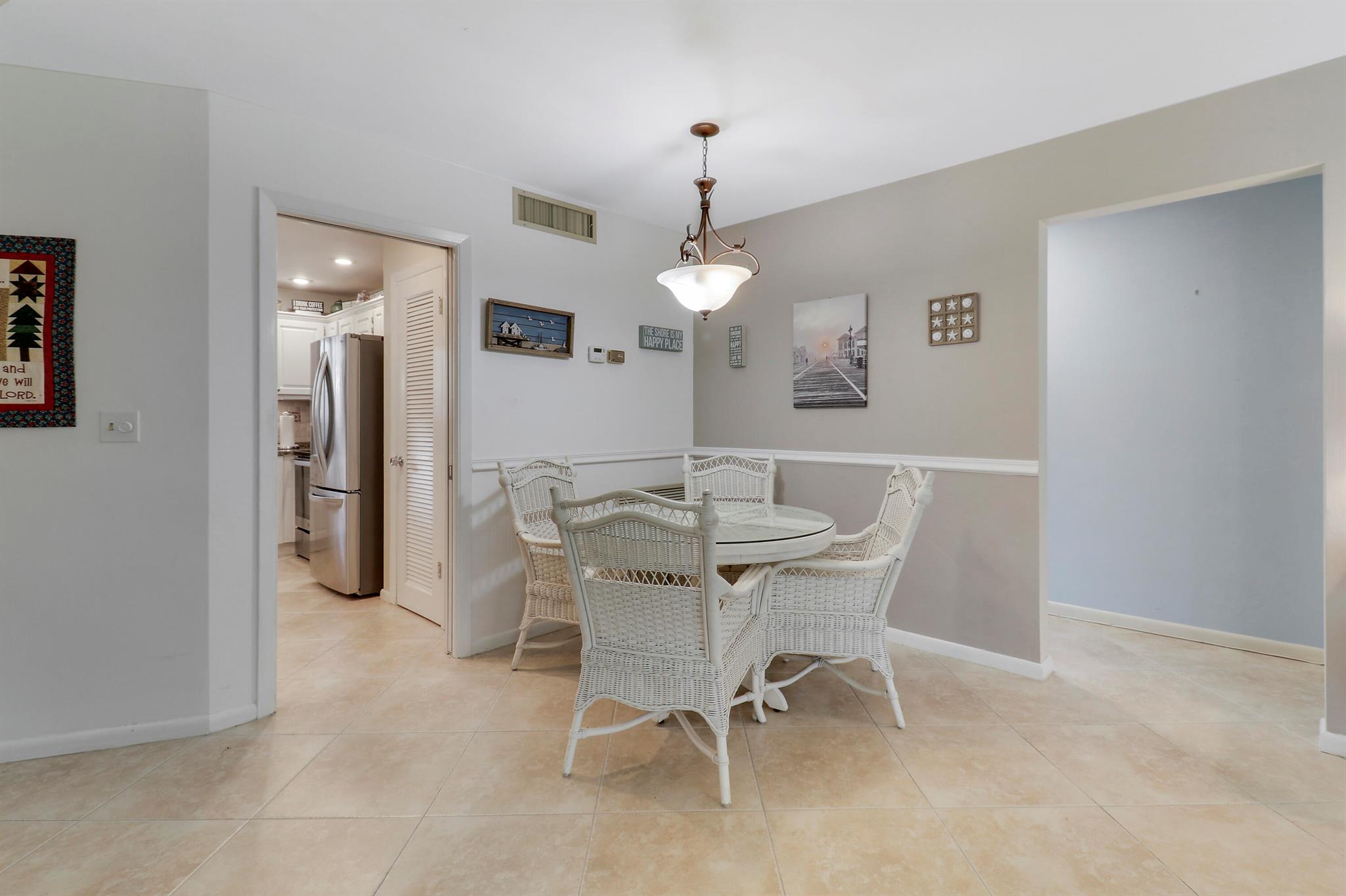 TEQUESTA GARDEN COND NO 6 - Residential