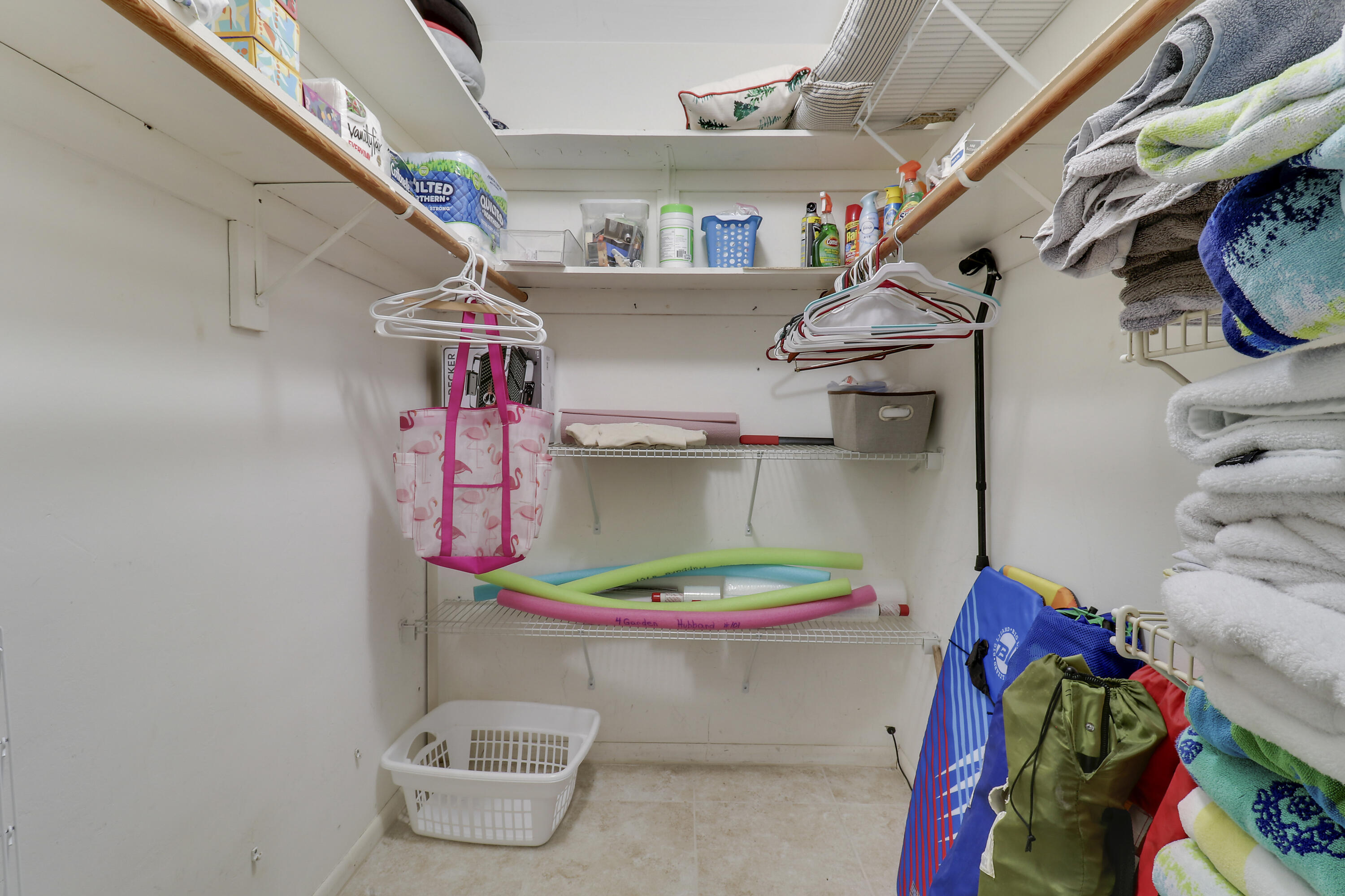 TEQUESTA GARDEN COND NO 6 S 526 FT OF PAR 2 TEQUES - Residential