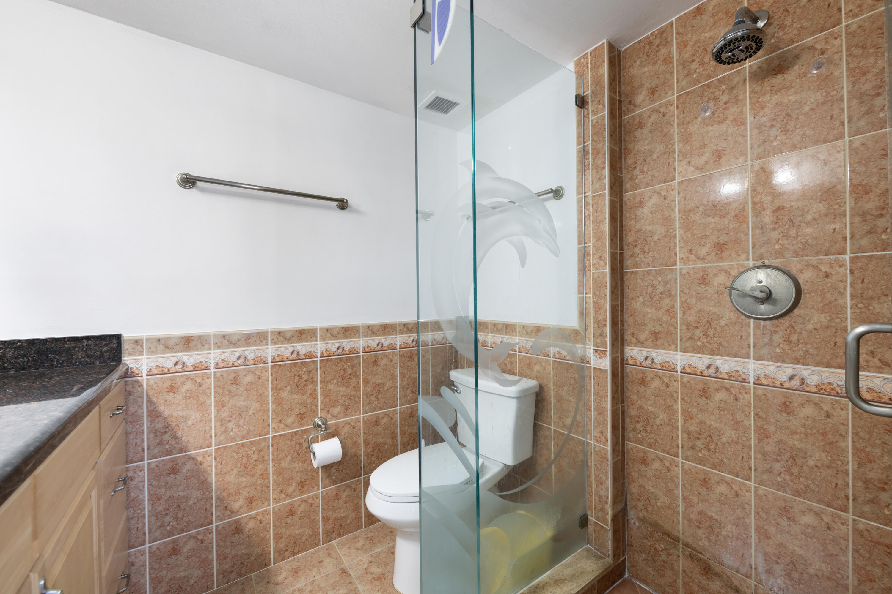 ROYAL MARINER CONDO - Residential