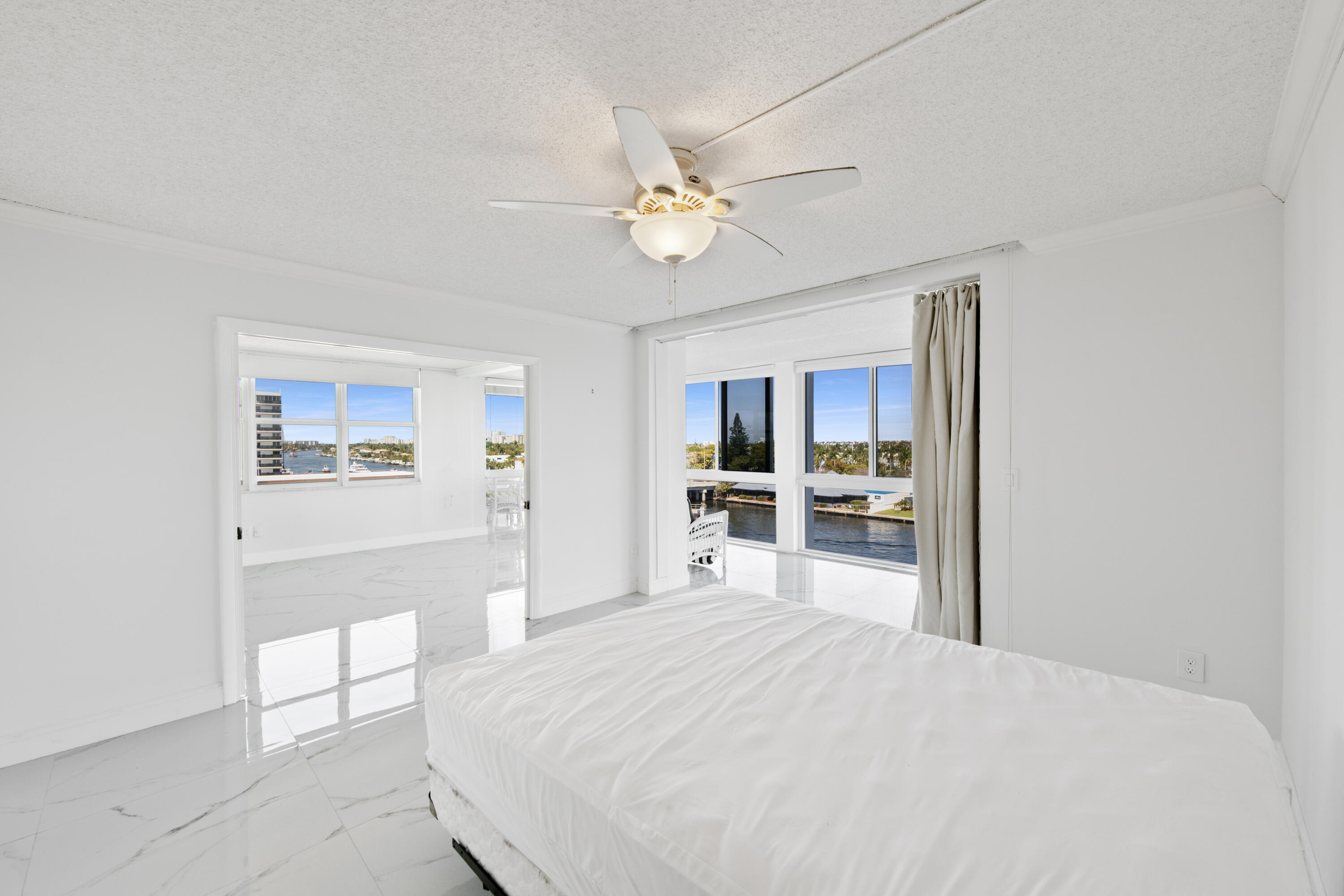 ROYAL MARINER CONDO - Residential