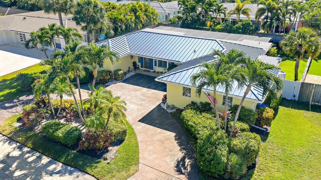 Photo of 1211 Dolphin Road, Riviera Beach, FL 33404 (MLS # B26045494)
