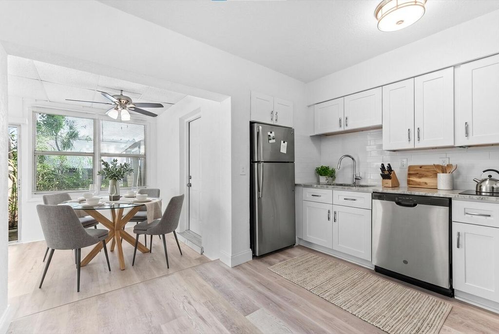 Photo of 308 Stillwater Drive, Jupiter, FL 33458 (MLS # R11116519)