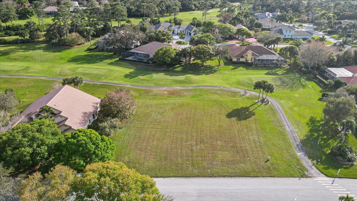 COUNTRY CLUB ESTATES PARC - Land