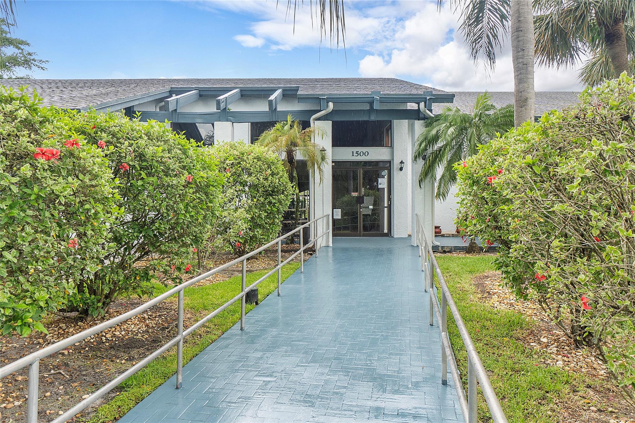 Palm Springs 2 - Residential