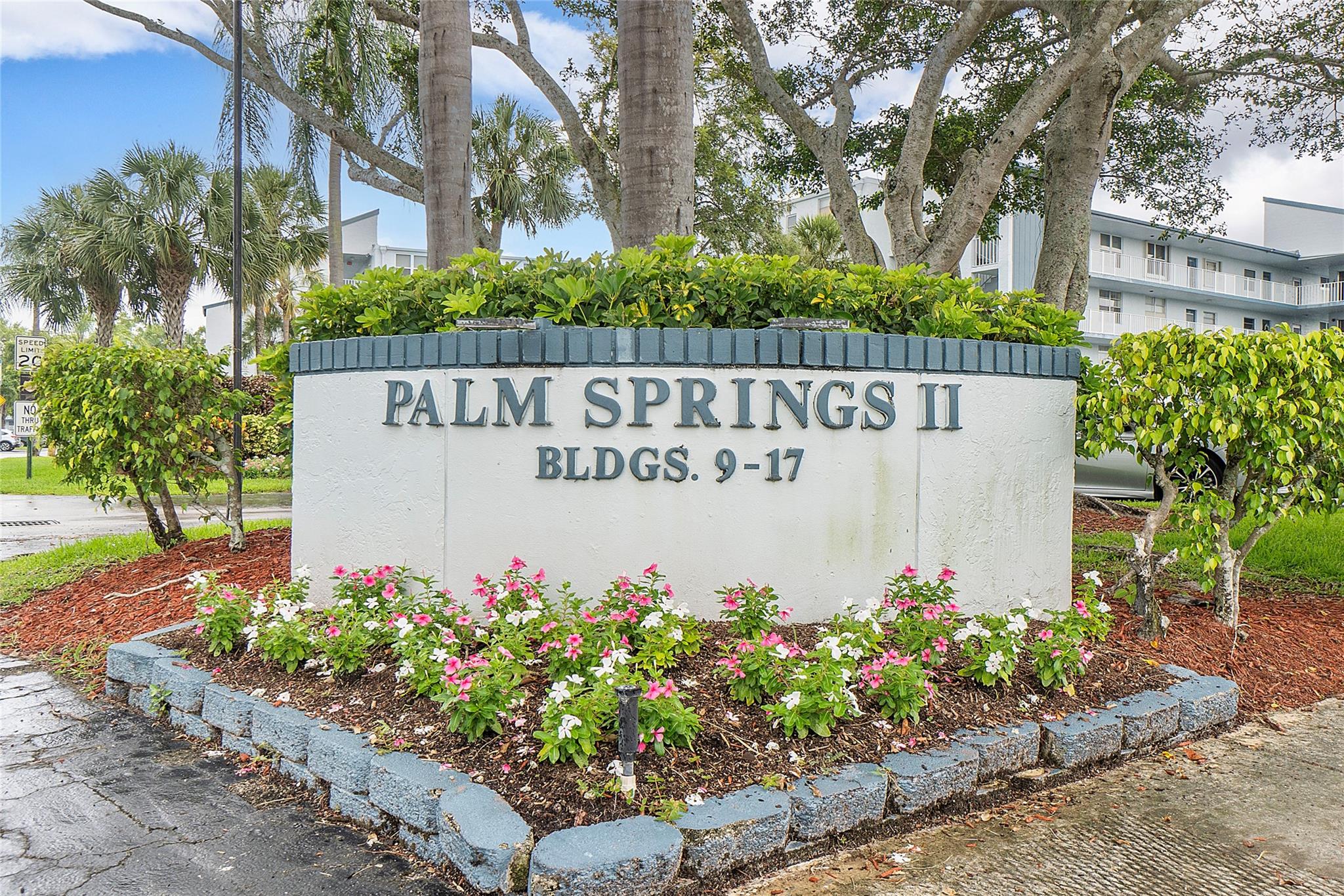 Palm Springs 2 - Residential