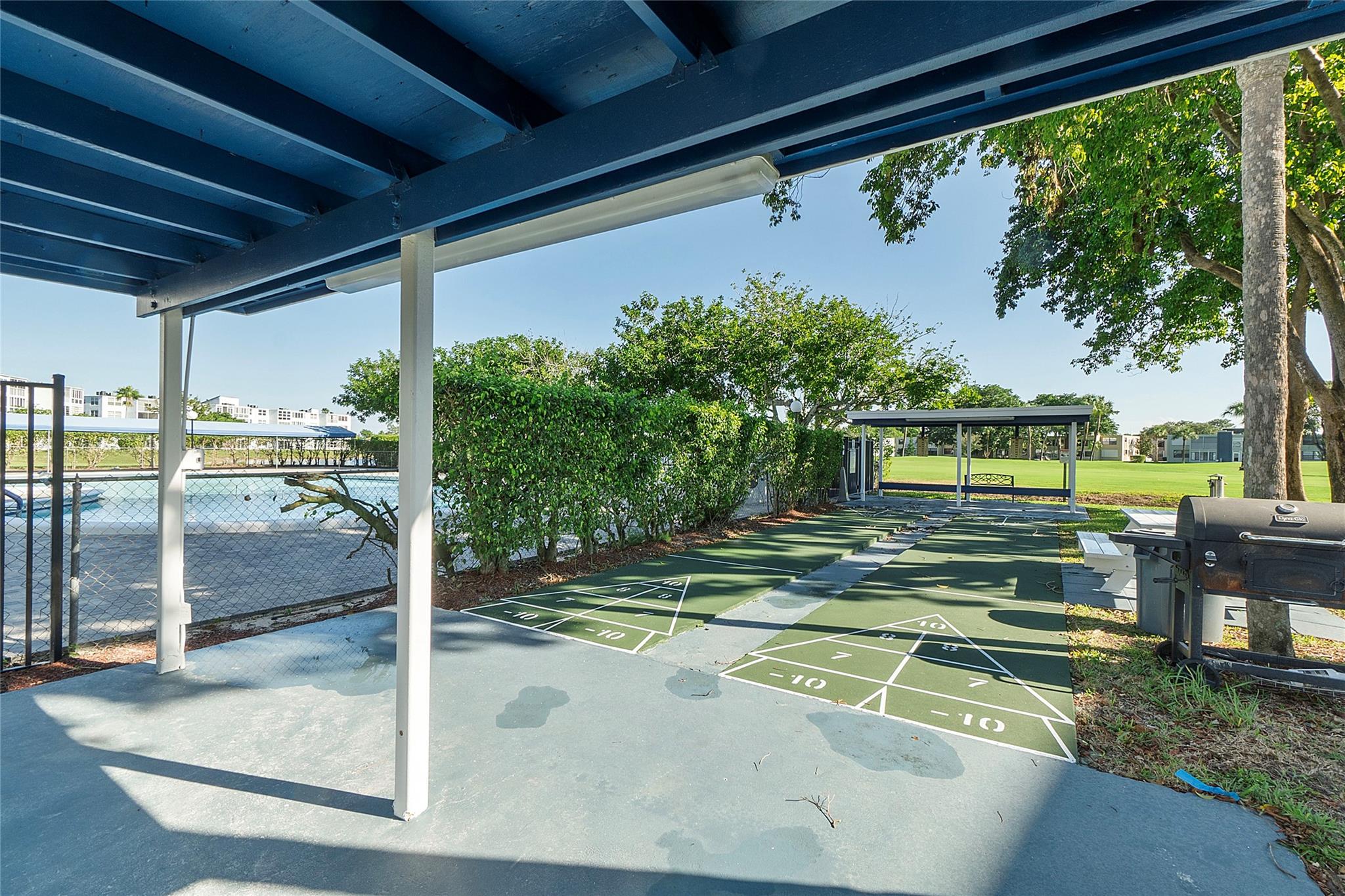 Palm Springs 2 - Residential