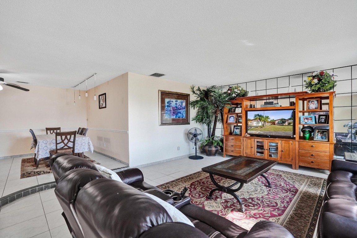 Margate Shores 2nd Add 70 - Residential