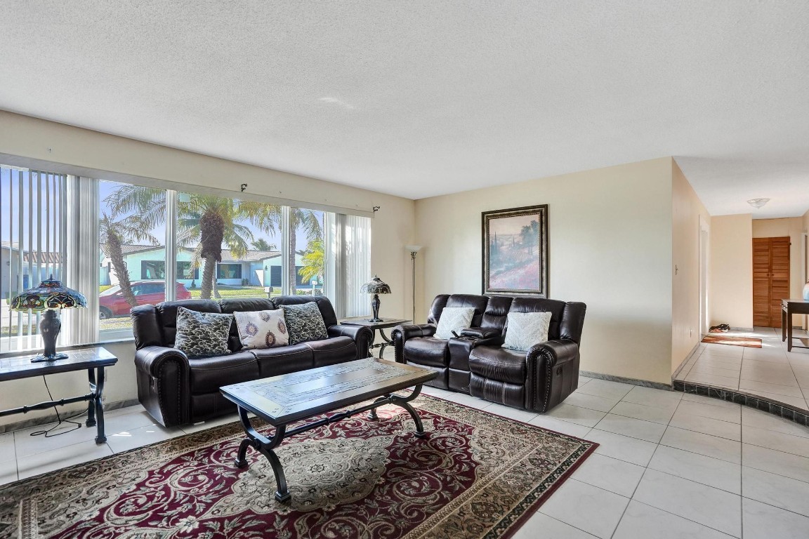 Margate Shores 2nd Add 70 - Residential