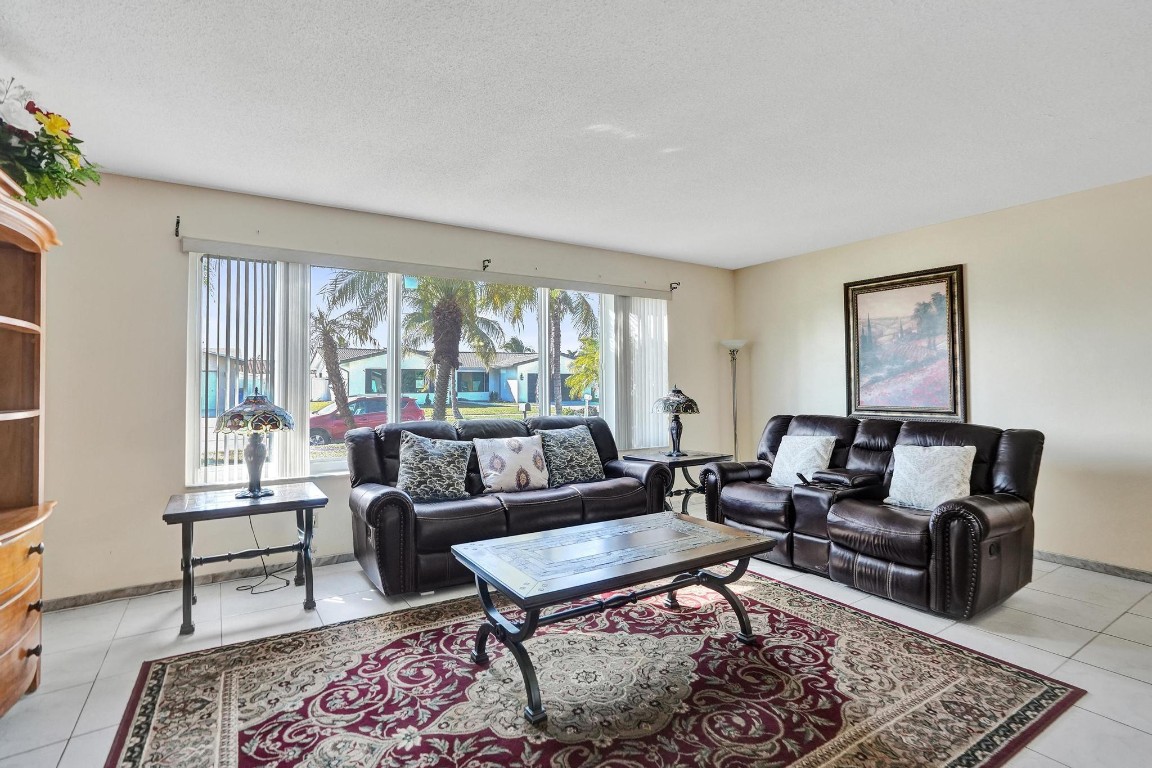 Margate Shores 2nd Add 70 - Residential