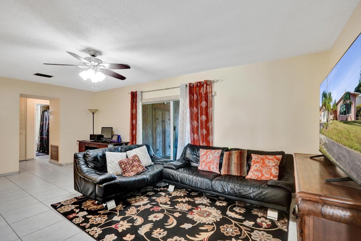 Margate Shores 2nd Add 70 - Residential