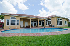 RIVERSTONE - Residential