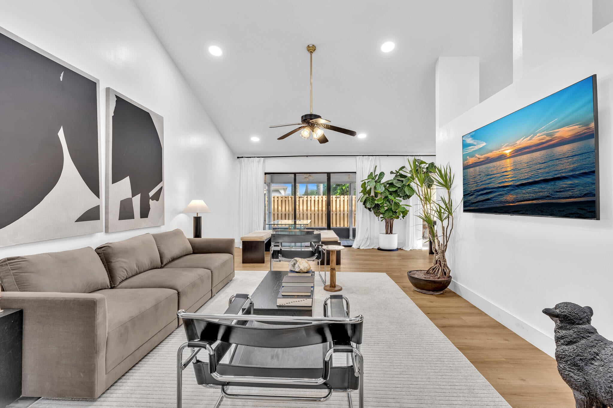 82 BAYTREE Circle