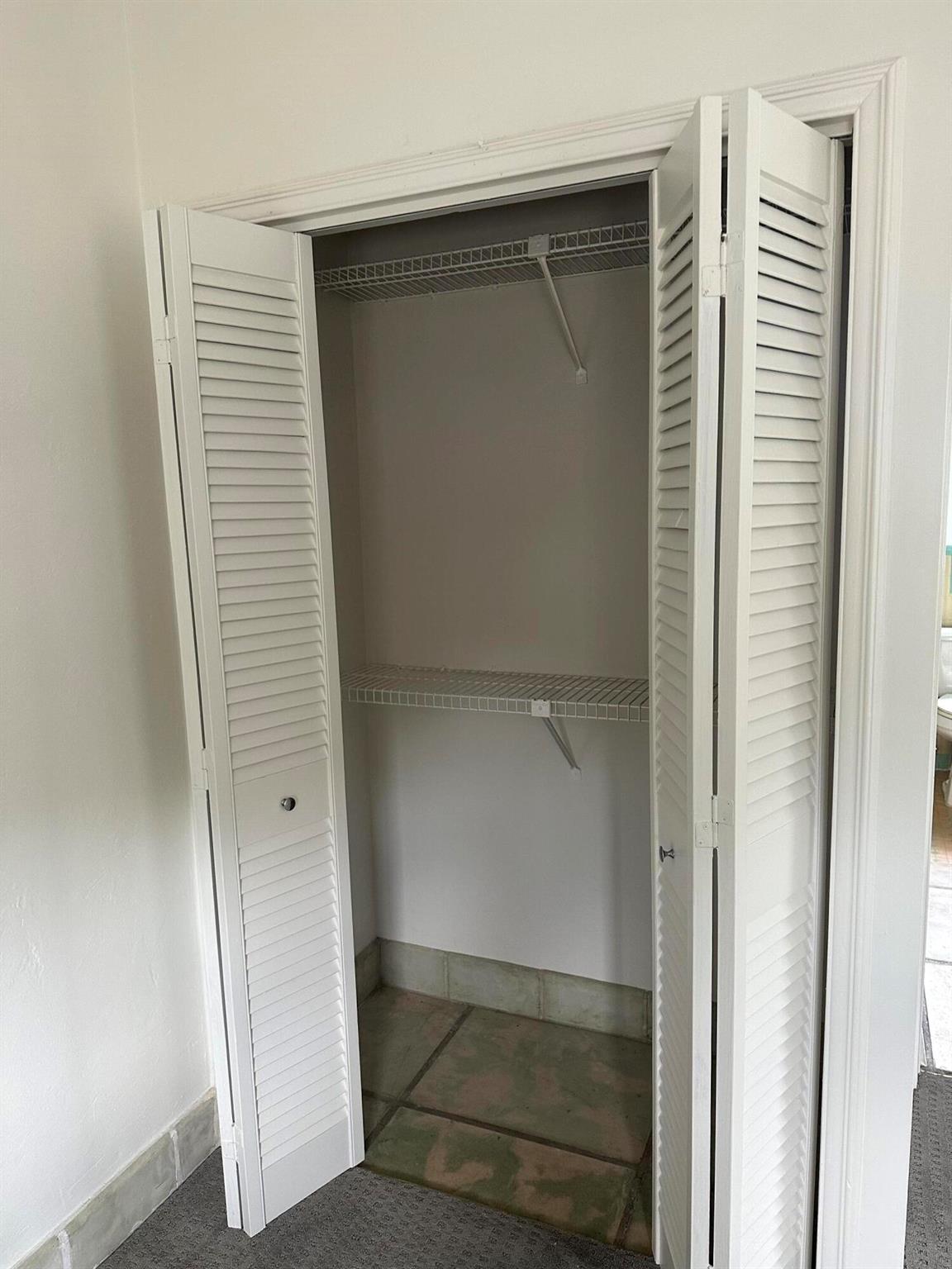 ALBERTA BEALE INC - Residential Lease