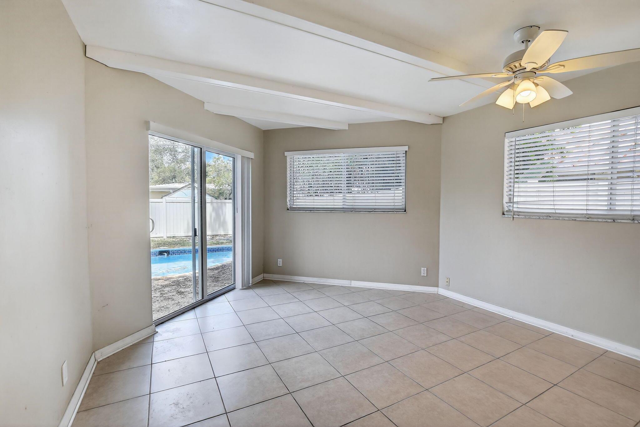 IMPERIAL POINT 2 SEC - Residential