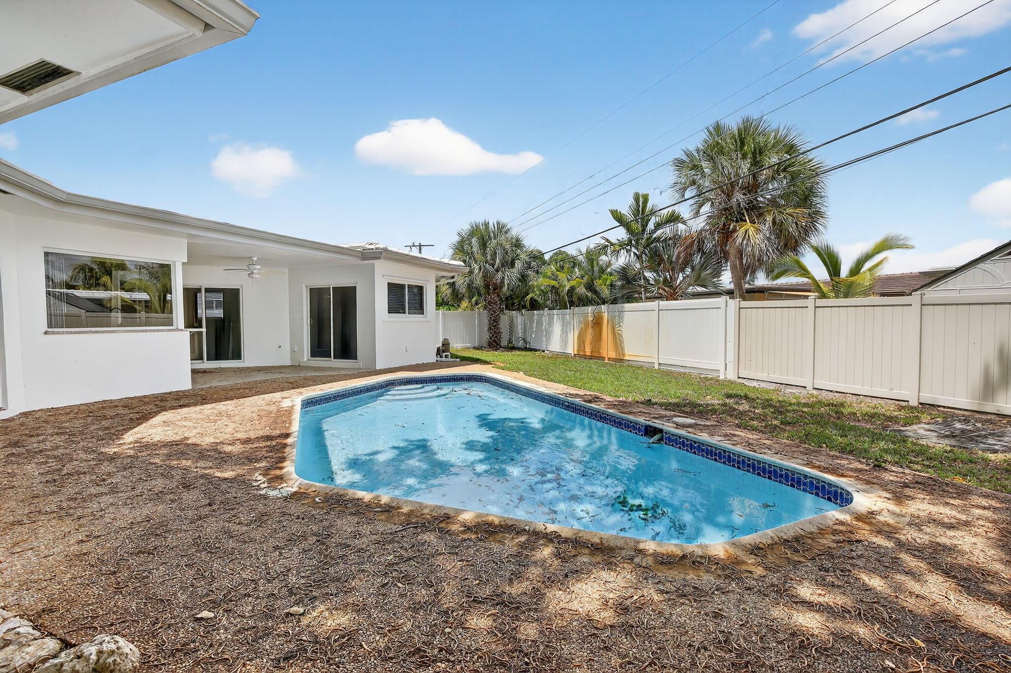 IMPERIAL POINT 2 SEC - Residential