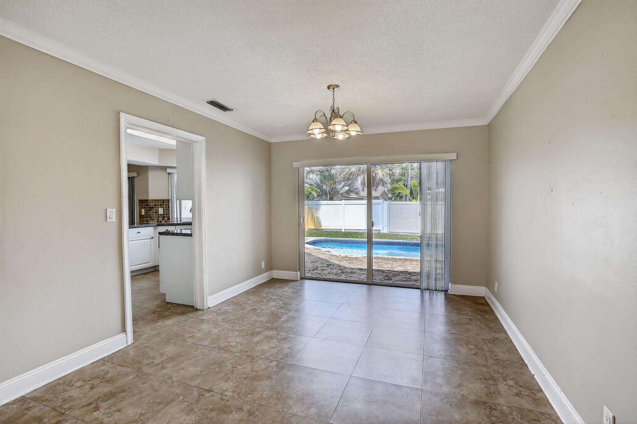 IMPERIAL POINT 2 SEC - Residential