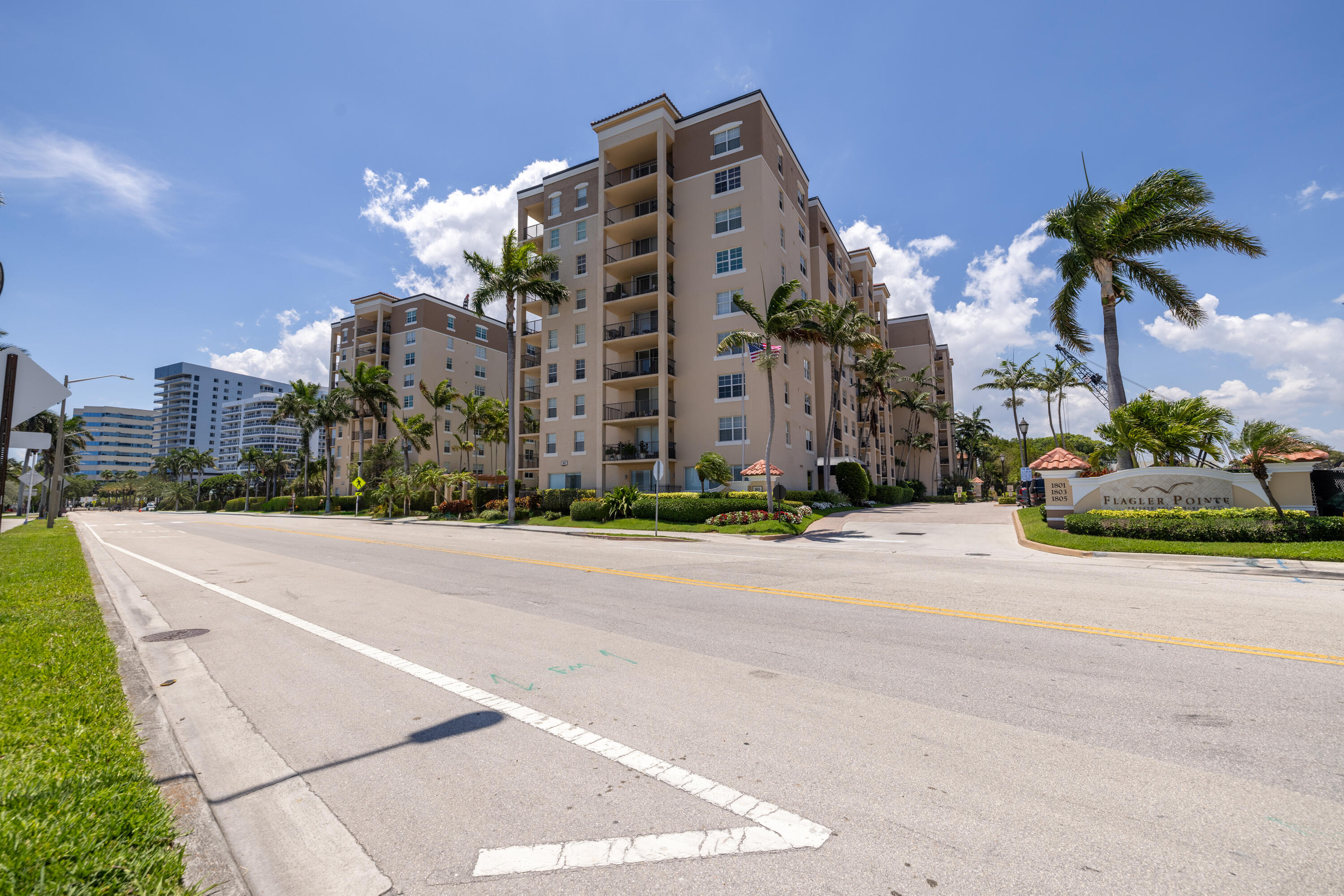 FLAGLER POINTE CONDO - Residential