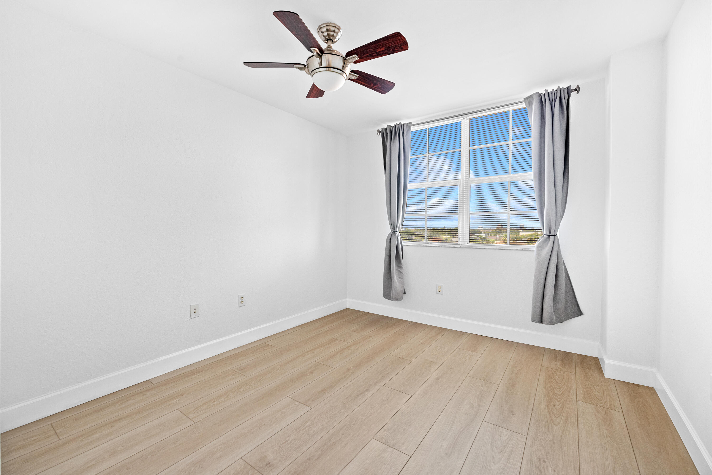 FLAGLER POINTE CONDO - Residential